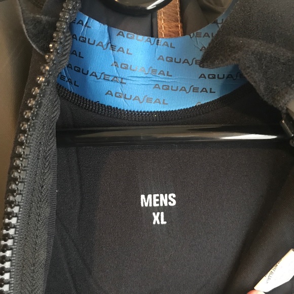 🛑SOLD! Men’s 2mm Springsuit Wetsuit 🛑 - Picture 2 of 6